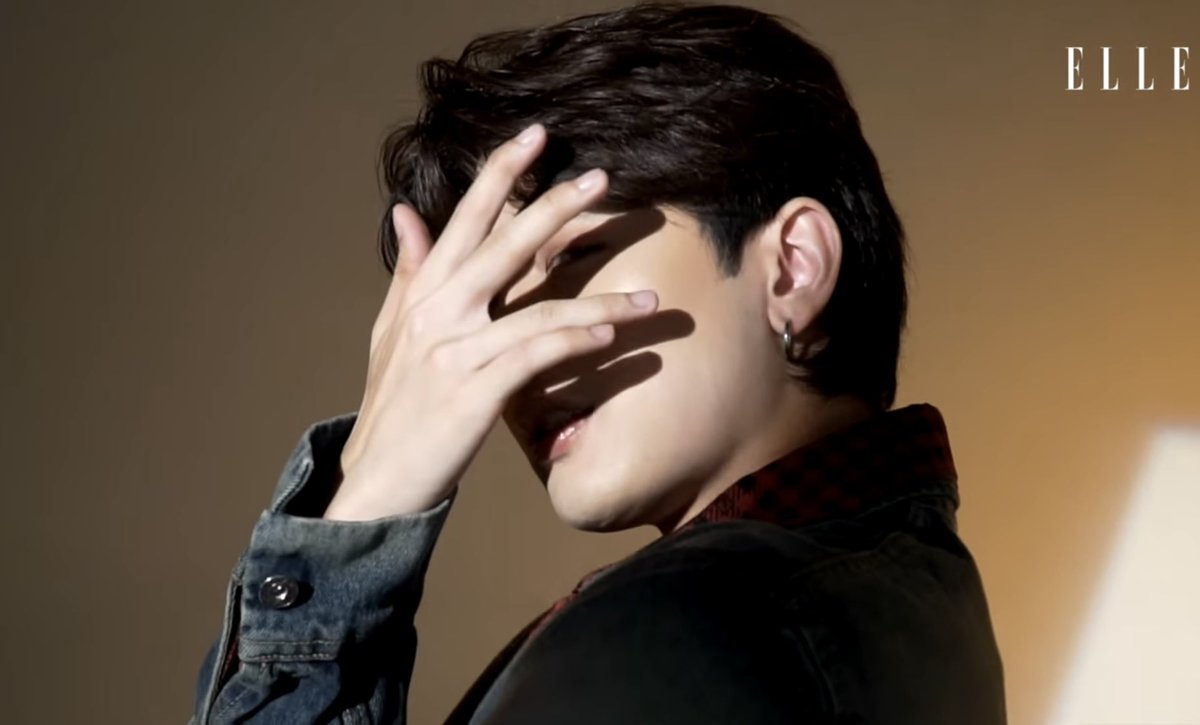 ssuchananie_'s tweet photo. ชาติที่แล้วเช่ทำบุญด้วยมะม่วงไม่สุกหรอ ทำไมชาตินี้ถึงดิบจัง 🥲
#TRINITY_TNT
#XXSIVK
#ELLEOctober2022 https://t.co/o1e1GpmNAj