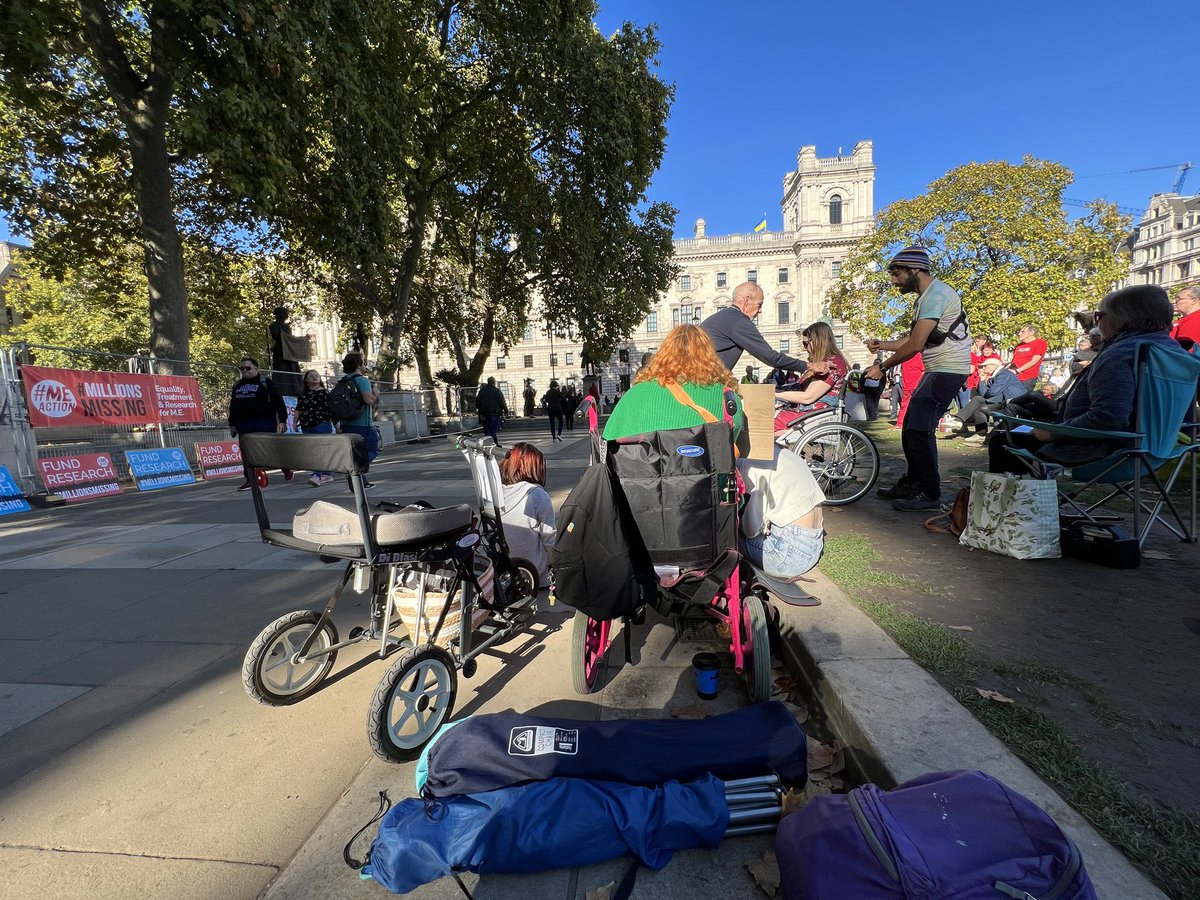 VladVexler's tweet photo. Each person here is holding in their heart thousands who cannot be here. 

#MillionsMissing https://t.co/iow503WiMw