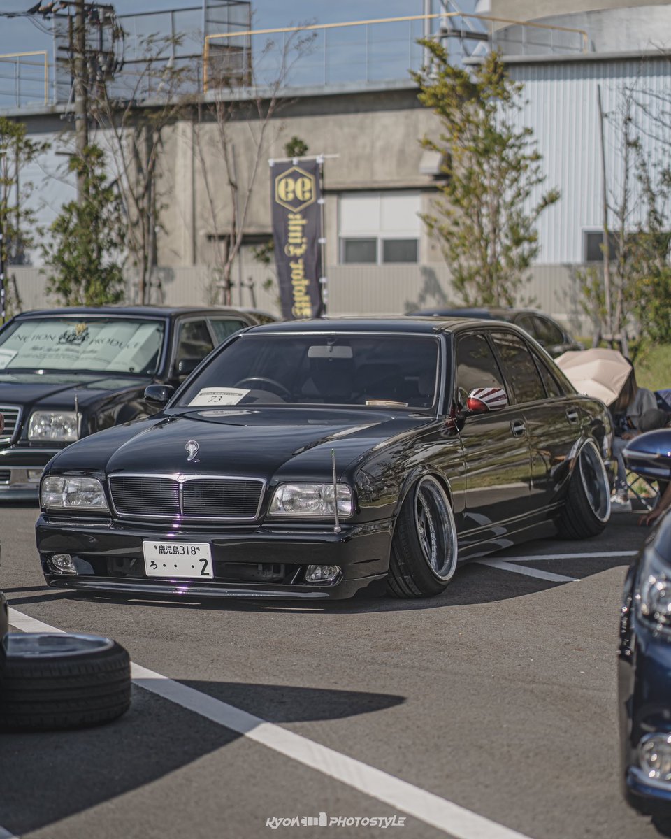 crown__2100's tweet photo. カッチョいい~〜！
まだまだ現役32シーマ 。。。 https://t.co/Ns7KvEXpUZ