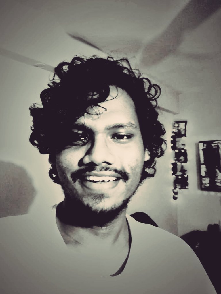joyswithlove's tweet photo. Belated Happy Birthday @nithinsureshak !
✨✨✨ https://t.co/Siu8b22SRc