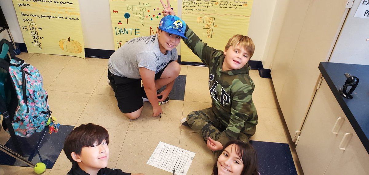MrsLawleyDater's tweet photo. When 5A goes to the book fair, 5L math Ss have a few extra minutes of math. How do we use that time??? We gain math fact fluency without fear!!! SNAKE and Multiplication Boxes are a TON OF FUN! #EnhancingtheRamseyExperience #FluencyWithoutFear #Gamification https://t.co/6S01f7PGqh