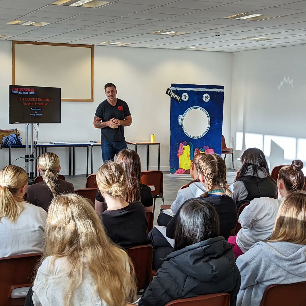 Bridgend Student Life tweet media