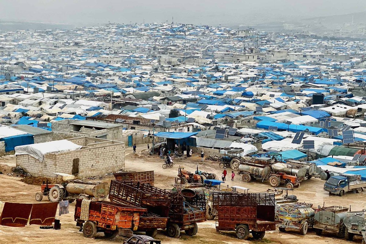 BU_CISS's tweet photo. New Center on Forced Displacement Addresses the Global Refugee Crisis 🌎 - https://t.co/3UAxsDi0KO @mhzaman @BUCollegeofENG @BUPardeeSchool @bukhc @AntiracismCtr @buwgs @BUonCities @BU_CAS @BUHTC https://t.co/amjHwUa0v7