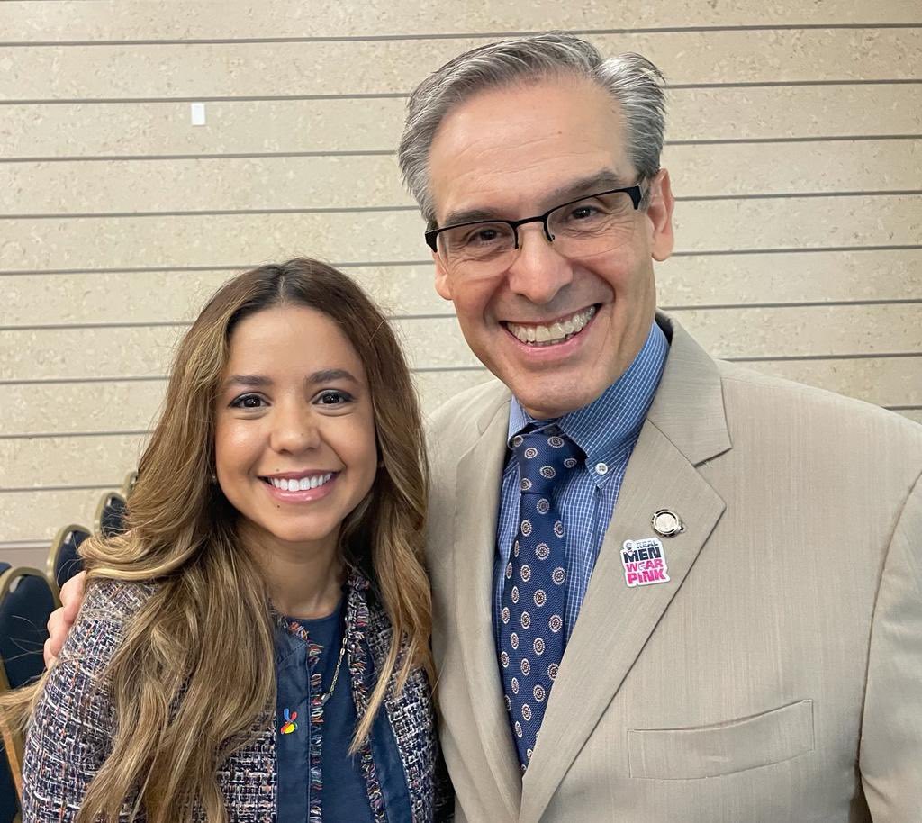 MiamiChamber's tweet photo. Thank you to Jay Pelham (@KaufmanRossin) &amp; Emma Pacetti (@CityNationalFL) for leading this event through our #FinancialServicesCommittee. https://t.co/cCYM18GGsE