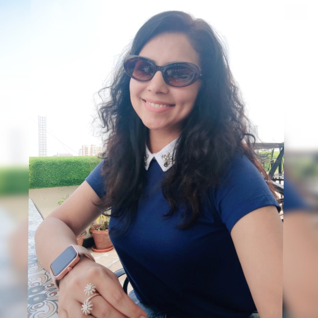 BorarKotak's tweet photo. A beautiful day begins with a beautiful mindset 🌸

#breakfastdates #withmygirls #messyhair #friendshipgoals #MoveBeyond https://t.co/5UDcj0qoYr