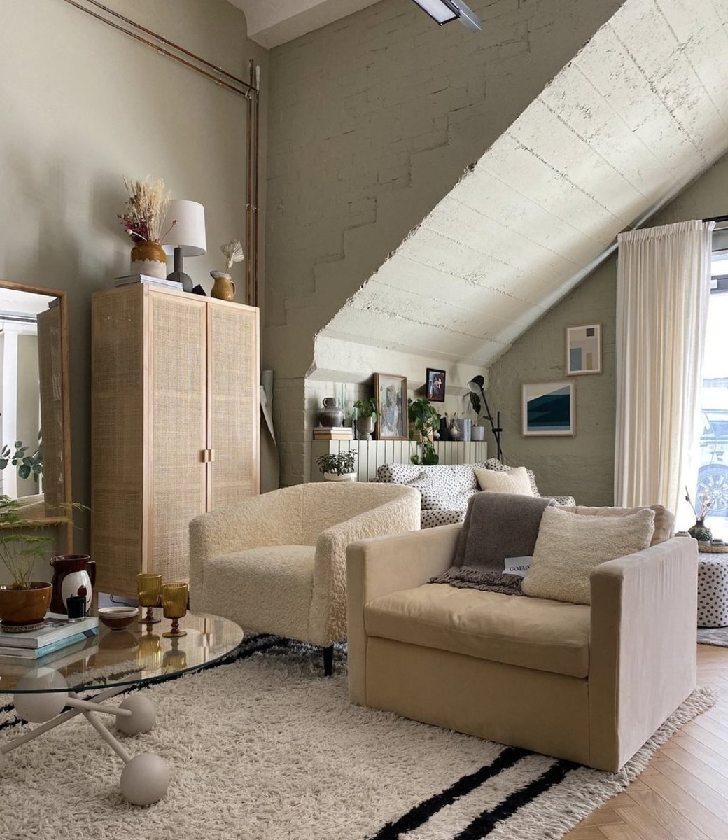 AttPynta's tweet image. Showroom views 🤍 Afternoon light through our sheer linen curtains ⁠