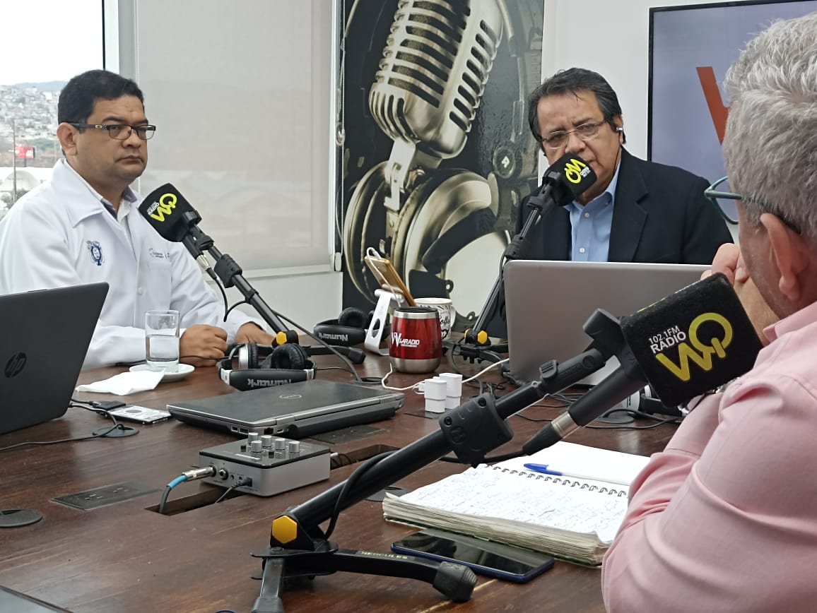 Salud_Guayas's tweet photo. HOY | Por la señal de @WQradioEc y @wlrtvec, el gerente del Hospital Dr. Enrique Ortega Moreira de #Durán, @DrBillyDuarteV, informa a la ciudadanía sobre la cartera de servicios de la unidad hospitalaria de segundo nivel de atención de @Salud_Ec.

#MSPEnMedios https://t.co/9uzVSBRU5z