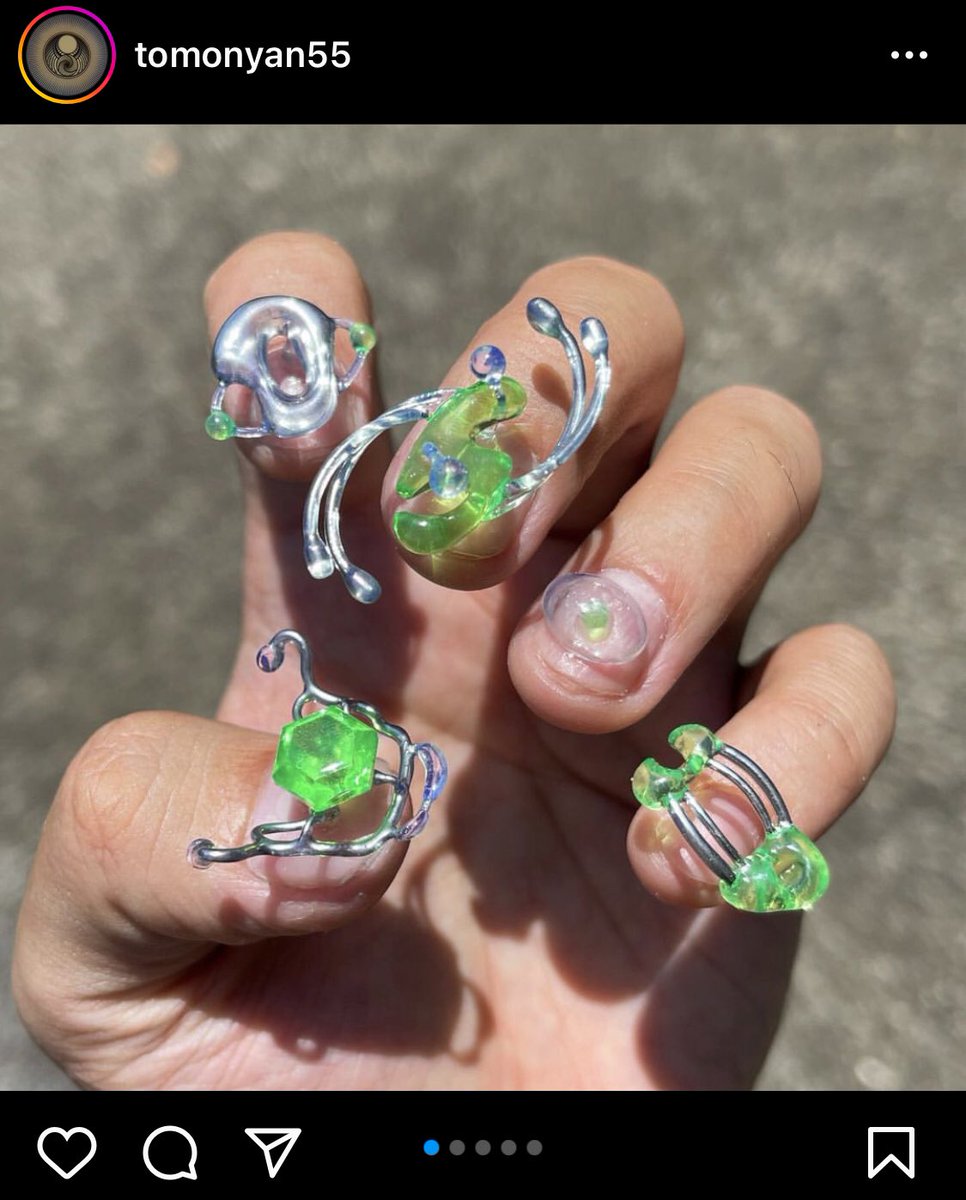 turn_q's tweet photo. new parasocial relationship unlocked! this Japanese fisherman guy who also makes sick ass nail art https://t.co/ANOP8sTRry