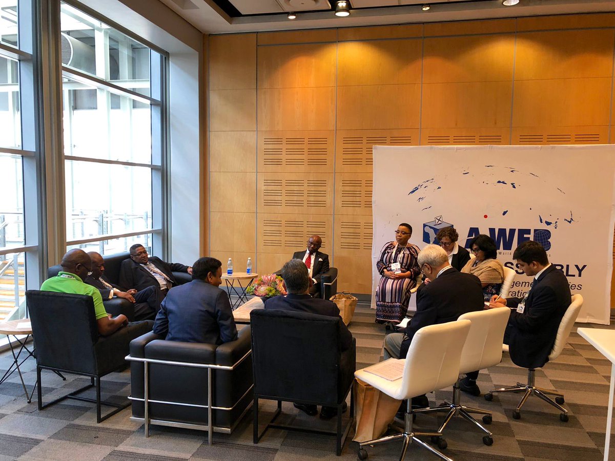 ECI delegation led by CEC Rajiv Kumar also held earlier today a bilateral meeting with Mr. Mosotho Moepya, Chairperson @IECSouthAfrica. This bilateral meeting was org on the sidelines of 5th General Assembly meeting of AWEB at Capetown to be held tomorrow. #ECI