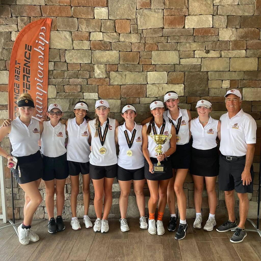 positiveosceola's tweet photo. 💥Congratulations @stcloudathletic Girls Golf - 2022 OBC Champions with a team score of 318💥
#osceolasports #girlsgolf #stcloudhighschool #ladybulldogs🐾 #obcchampions https://t.co/8r49oxAYtr https://t.co/VOgQIshjt5