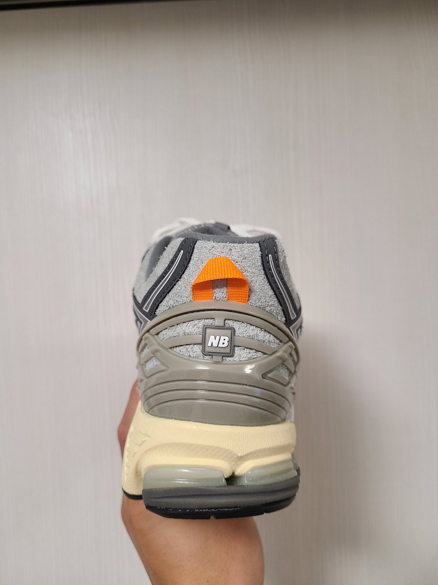 ATSU_891105's tweet image. 届いた………
最高😭✨️
早く履きてぇ！！！
#newbalance
#Nハリ

1906初だけどなかなか良さそう😍