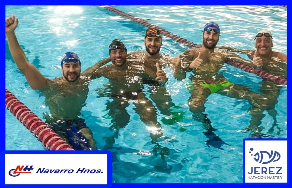 jerezmaster's tweet photo. Hoy se entrena. Hoy se entrenó. #albertgros #tonimartinez #borispallares #didacleyva #armandojimenez #barceloneta #alataque #jnm🔵⚪💙 #equipomasculino #seguimoscreciendo🌱 https://t.co/QaSvxCLinv
