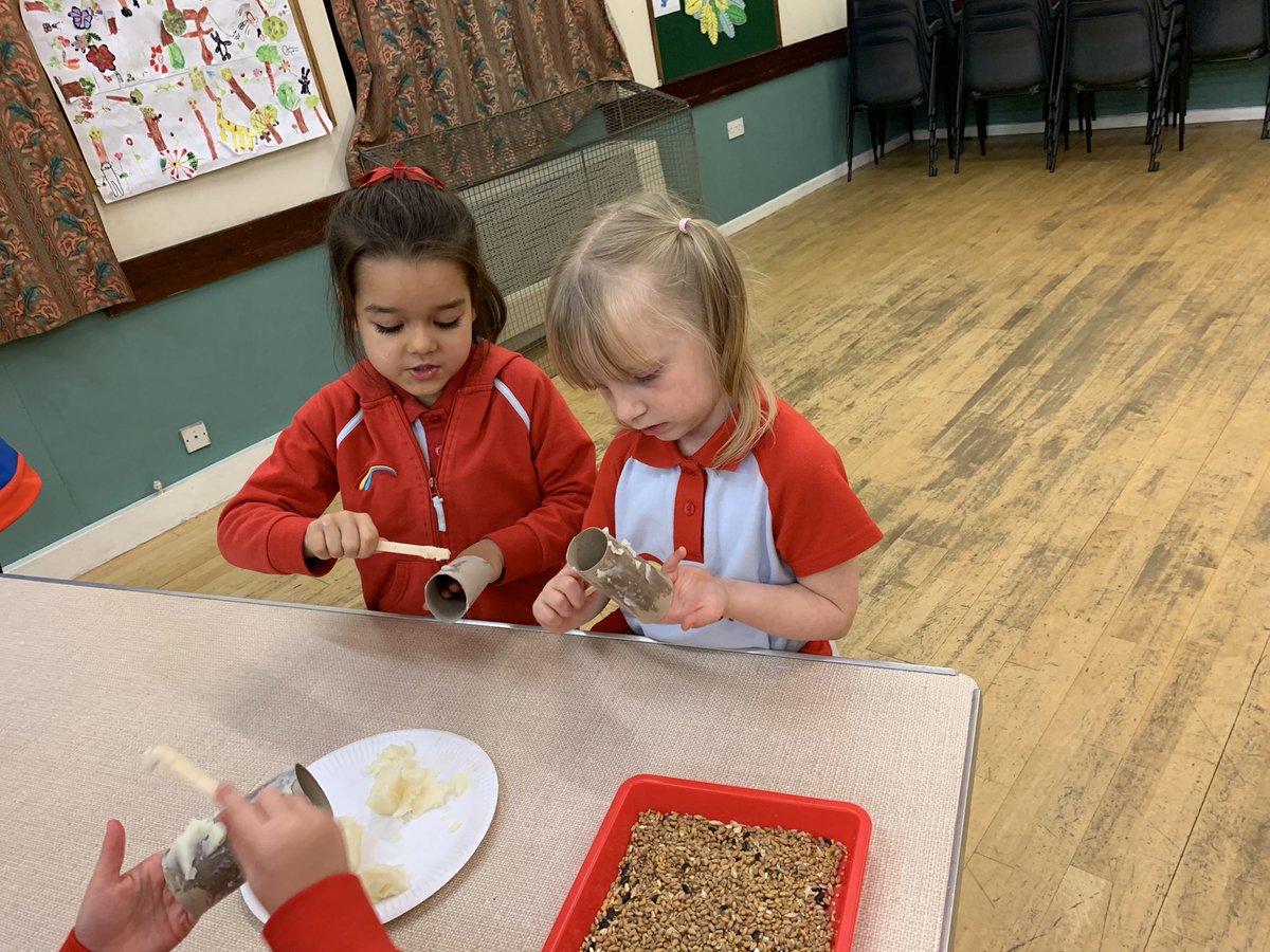 1stDunston's tweet photo. Our birds need us!! The rainbows decided to make bird feeders for the birds that visit their gardens and streets.  We think there will be some very happy birds in our area! @GirlguidingNEE @RSPBEngland @durhamwildlife https://t.co/kMr5I4WtRC