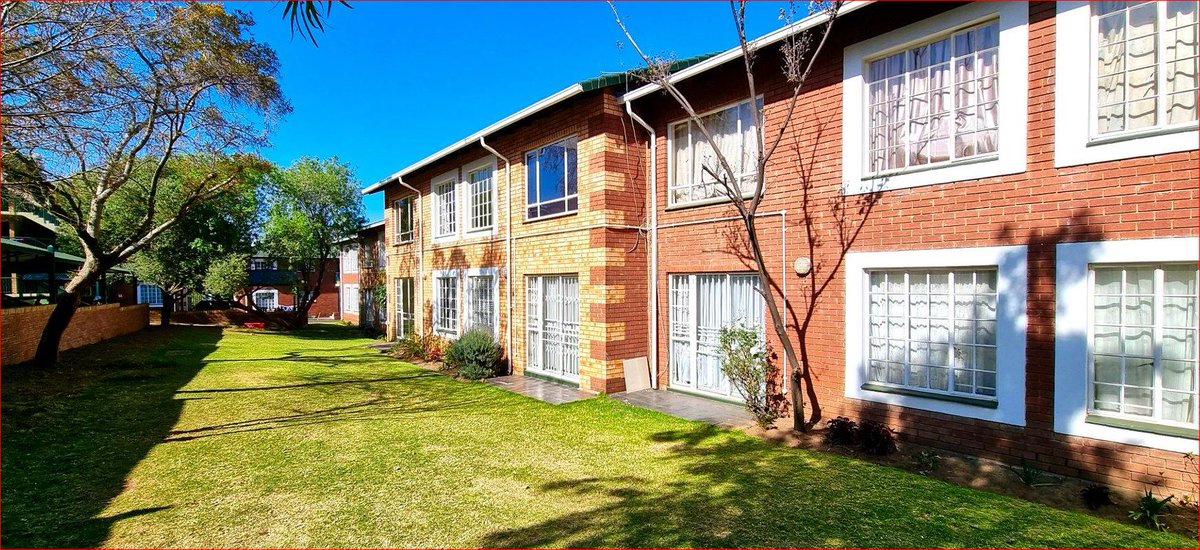 Priced to Go &amp; Great Investment, ground floor spacious 3 bedroom, 2 bath apartment for sale R949 000 Halfway Gardens, 24 hour security, private garden, club house, swimming pool &amp; braai area in complex. Located close to all amenities Contact Bobby your Midrand Property Specialist