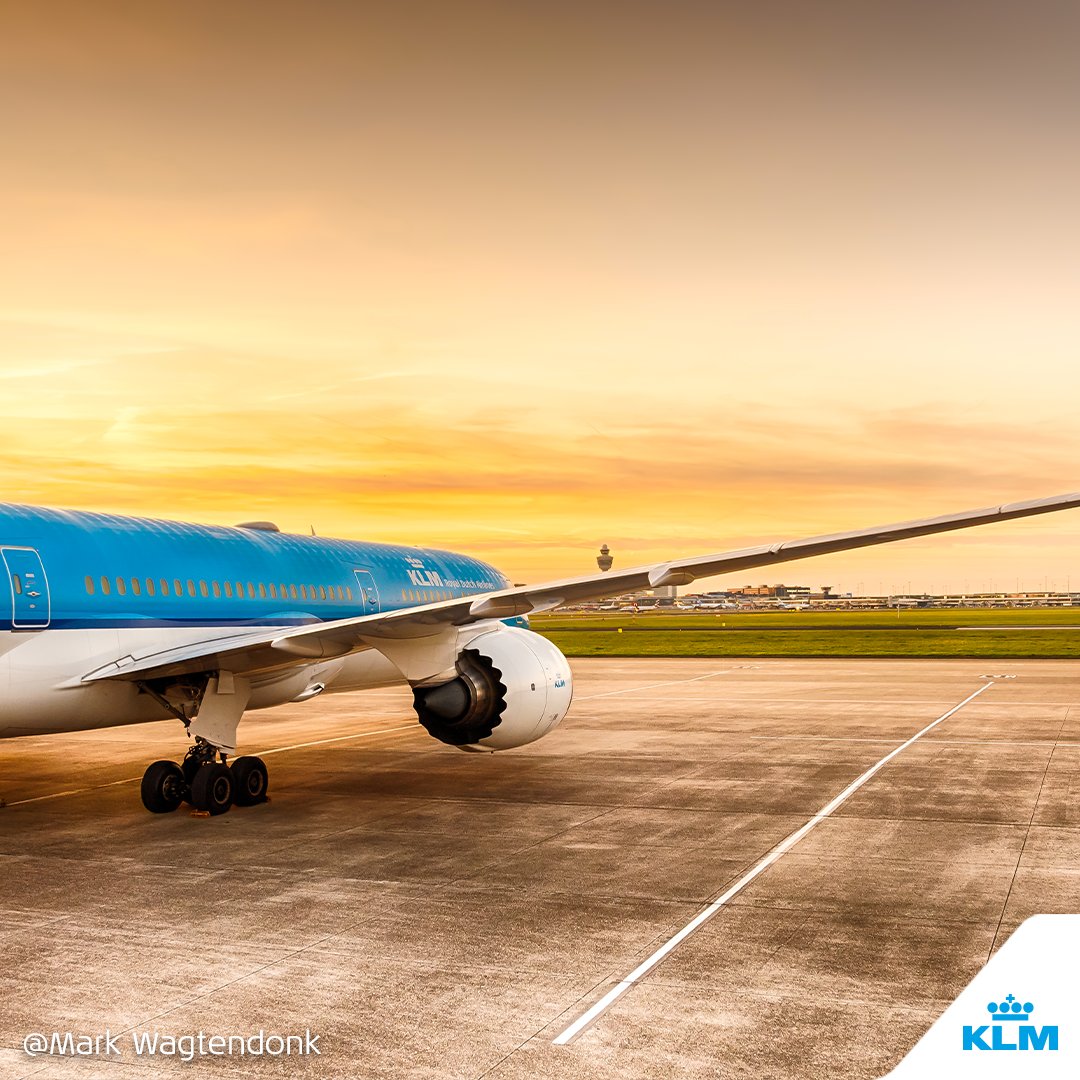 KLM tweet media