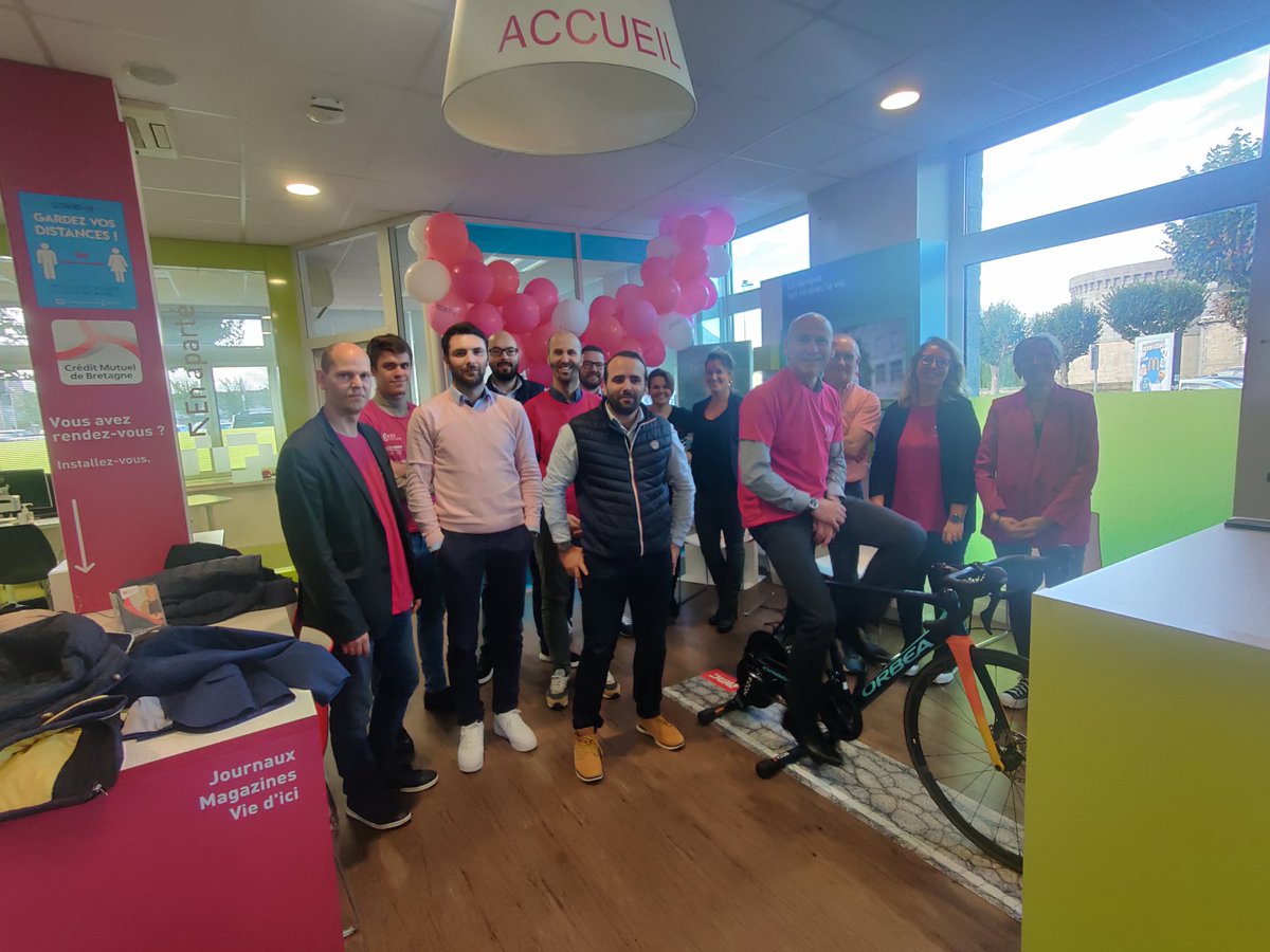 #OctobreRose2022 , venez pédalez avec nous à l'agence. Chaque kilomètre réalisé sera transformé en 
euros pour lutter contre le cancer du sein! <a href="/WeAreArkea/">WAA|Actus</a>  <a href="/CMBretagne/">CMBretagne</a>  <a href="/laliguecancer/">La Ligue contre le cancer</a>
