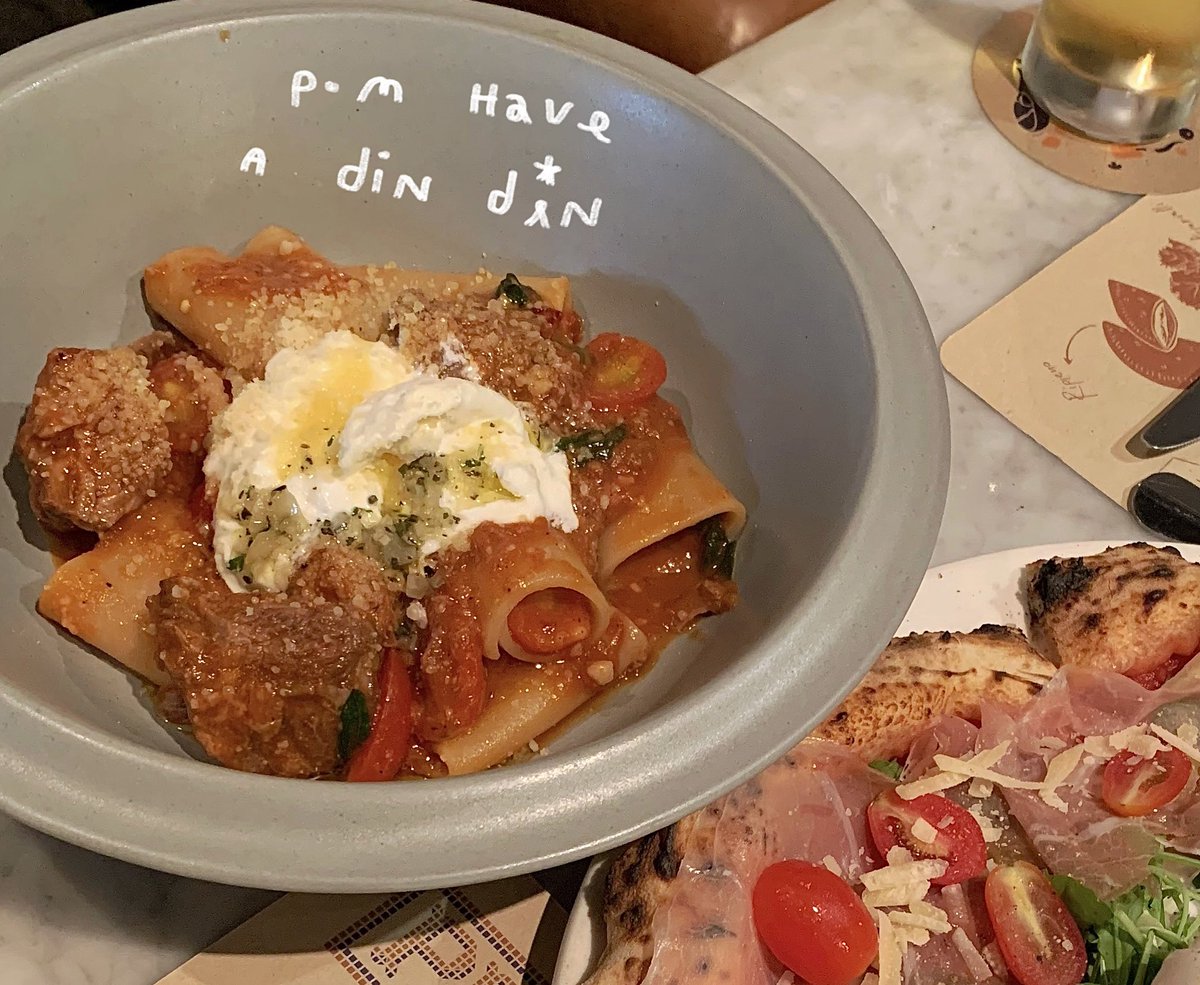 lalaland tweet media