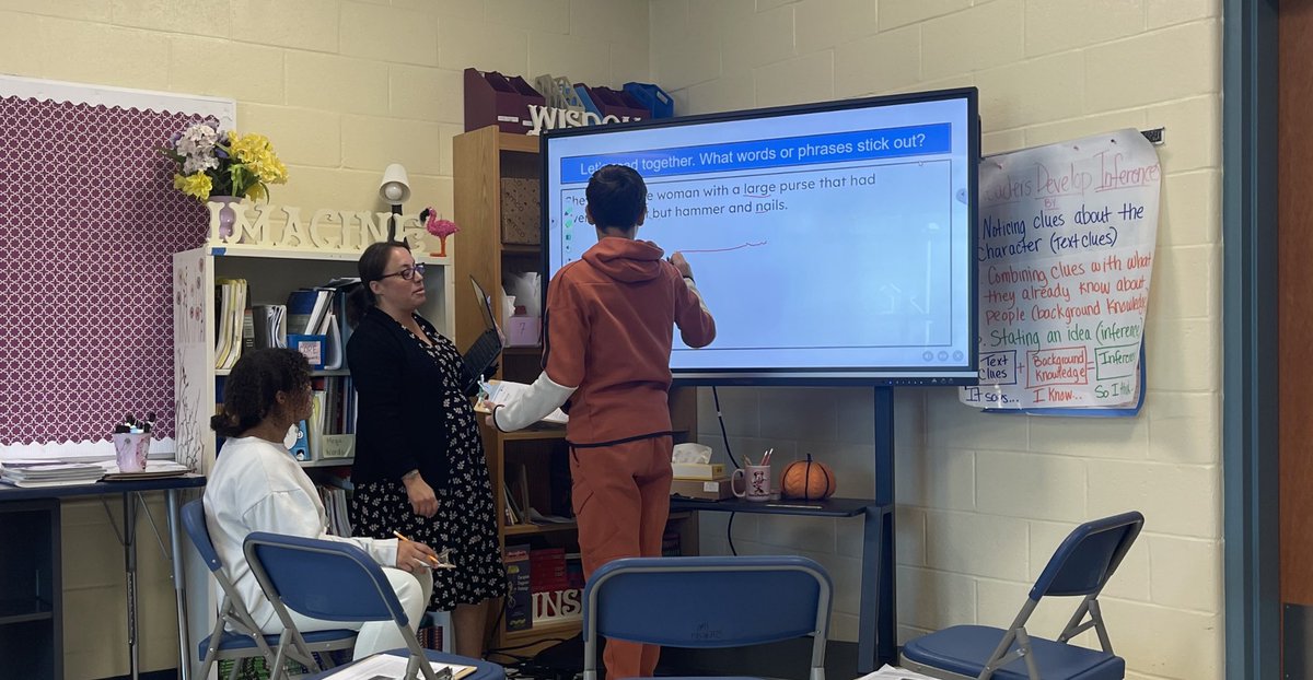 MrsCEastShore's tweet photo. Why is it an awesome day at ESMS??? DOUBLE HQI Lab Site day!!! Teachers learning from teachers @MrsEtense @ServissMrs @Math_with_MrsK @RKravecs3 @MrGenovaESMS #HQI #bestPD https://t.co/cBeC2nB7LU