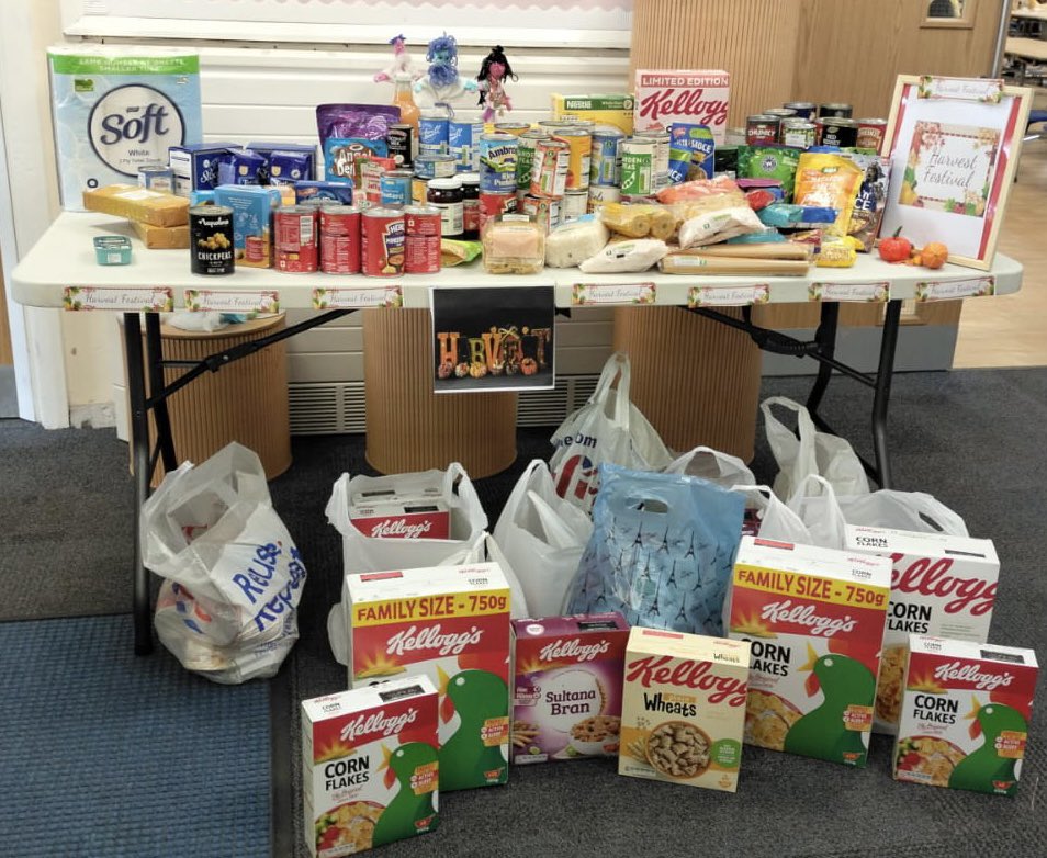 dove_shell_fed's tweet photo. Thank you to all of our parents at the Doveshell Federation  for your kind donations in support of our Harvest celebrations.  The donations will be taken to the Oldham Foodbank. 🌾 #DSF #DSFStThomas #DSFStJames #HarvestFestival2022  #Oldham  #OldhamFoodbank https://t.co/L2pw0HAwPg