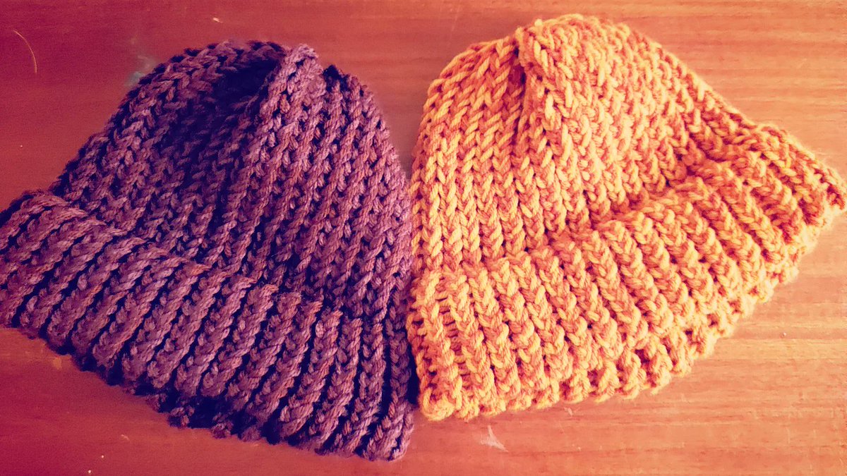 hatswithpurpose's tweet photo. Some solid color hats for you today 🥰
---
#winterhat #cute #knitting https://t.co/JNkwGRiqMV