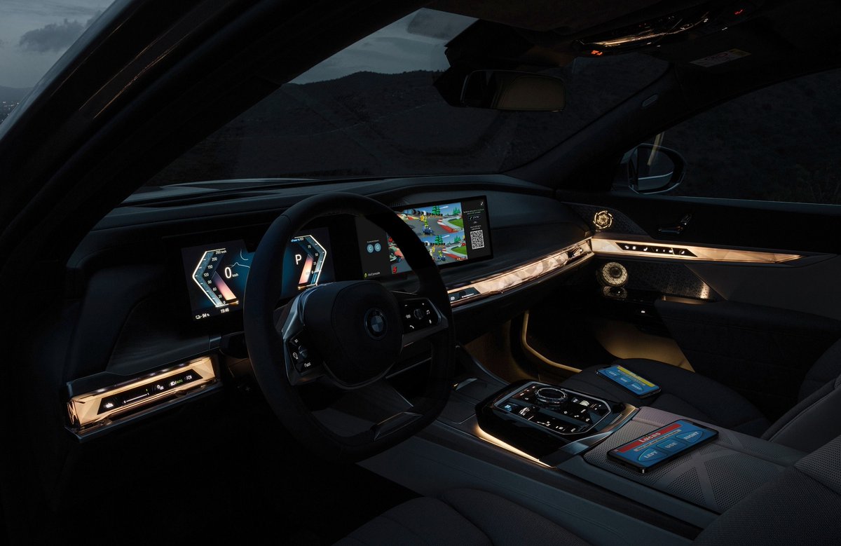 New date night idea unlocked 🔑 👾 Drive to the best viewpoint you know 🌉 👾 Get drive-through dinner 🍕 👾 Sit and play endless games on your Curve Display Screen 🎮 BMWGroup x @AirConsole bringing you an abundance of games in 2023.