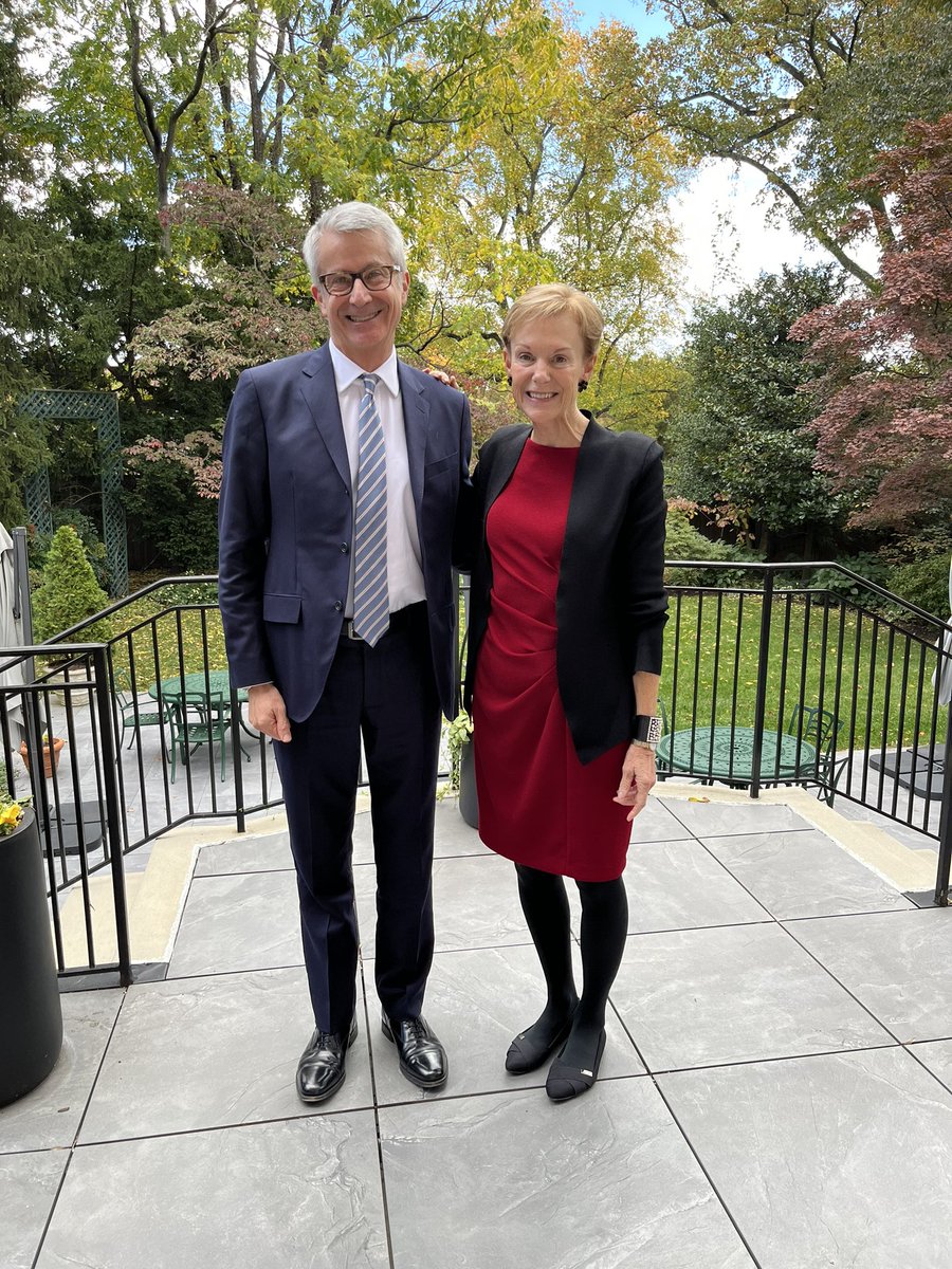 Mini reunion from Bangkok days.  So happy to see New Zealand’s fabulous new Ambassador to Washington DC, <a href="/BedeCorry/">Bede Corry</a>