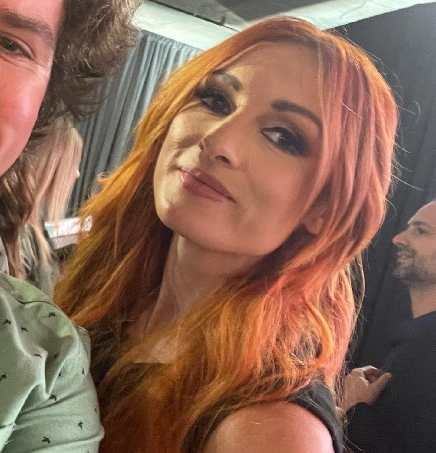 WWE Raw: Becky Lynch Makes New York Media Appearance Without Arm Brace 2