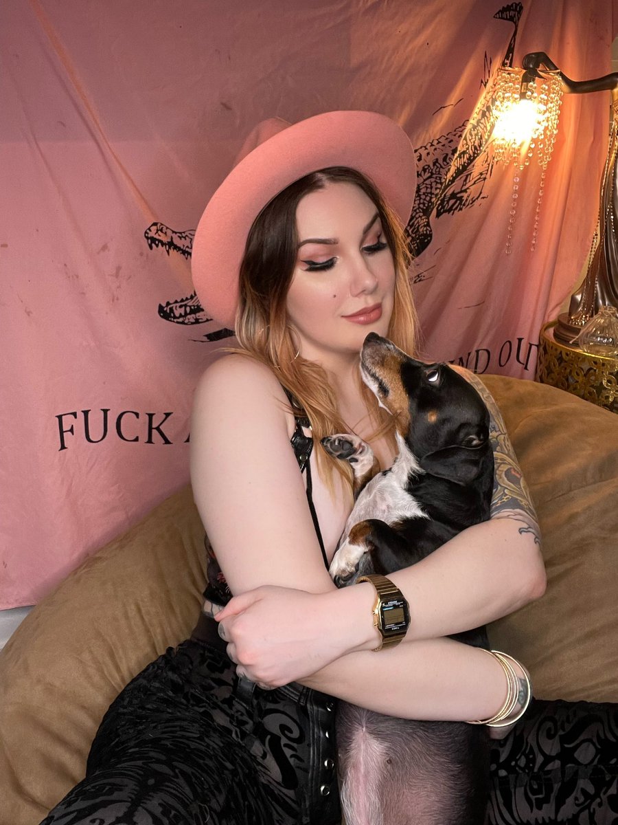 Merrick 🦂 tweet media