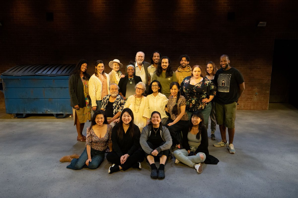 AntaeusTheatre's tweet photo. CONGRATULATIONS EVERYBODY! What a run! And what an honor to have the talents of these incredible artists on our stage and in our building for the past several months. One more round of applause for everyone of Everybody!! 👏👏👏 #antaeus #comeseeus https://t.co/0hAavV44m2