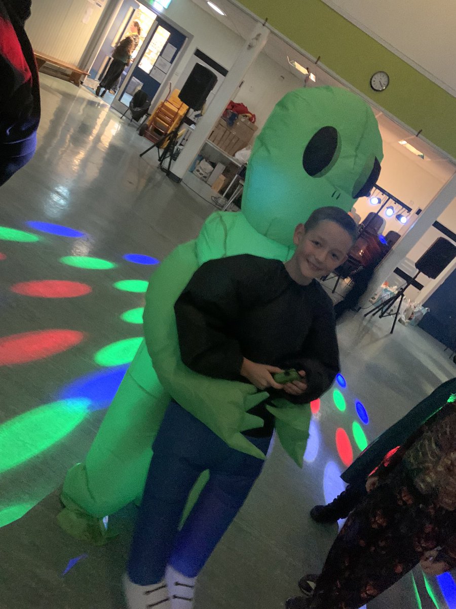 Amberley Primary (@amberleyprimary) on Twitter photo 👹Monstrous👹fun at the KS2 Halloween disco tonight! Thank you to staff and <a href="/Amberley_PTFA/">Amberley PTFA</a> for organising and supervising!👏👏Your children looked incredible!🙌🏻 👻💀🕷🧌 👹Monstrous👹fun at the KS2 Halloween disco tonight! Thank you to staff and <a href="/Amberley_PTFA/">Amberley PTFA</a> for organising and supervising!👏👏Your children looked incredible!🙌🏻 👻💀🕷🧌