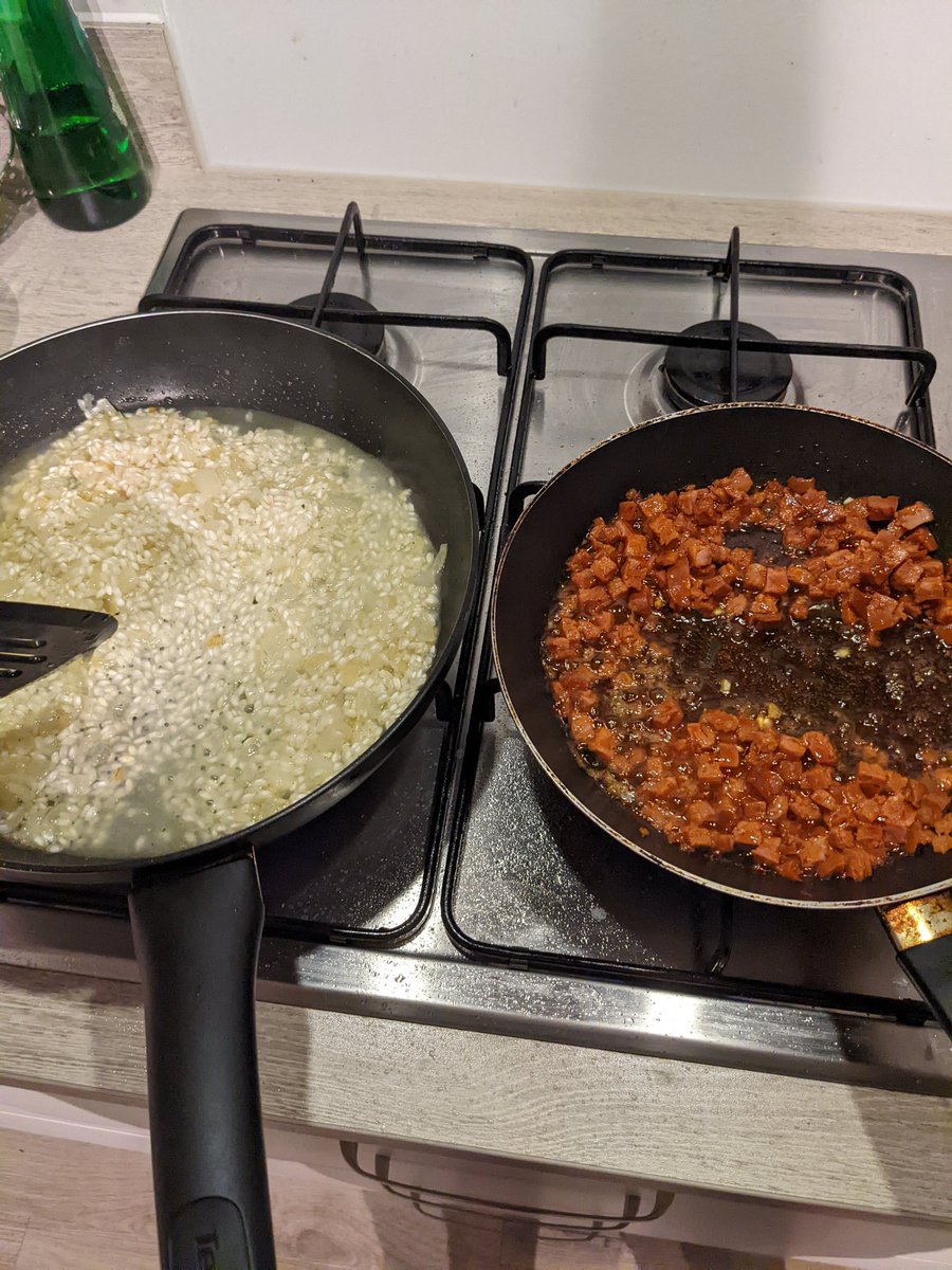 Jessica Baker 🌙✨ tweet media