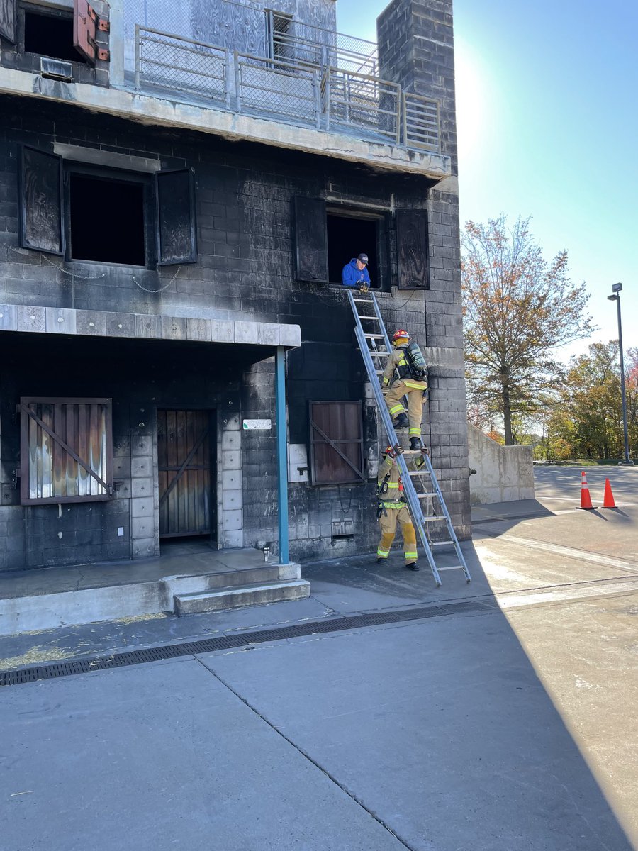 Ladders got A LOT harder today 🥵#firecadet #CTE4pwcs