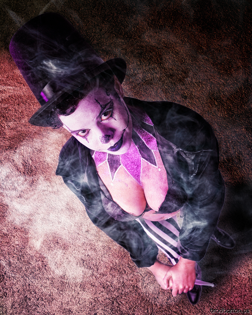 txheadshots's tweet photo. The Clown

#beautifulmonsters #frightography #halloween #macabre #darkphotography #imaginationcaptured #imaginationportrait #cinematic #cinematicportrait #fantasy #fantasyphotography #creativephotography #creativemythologist https://t.co/uhWuP8RcJM