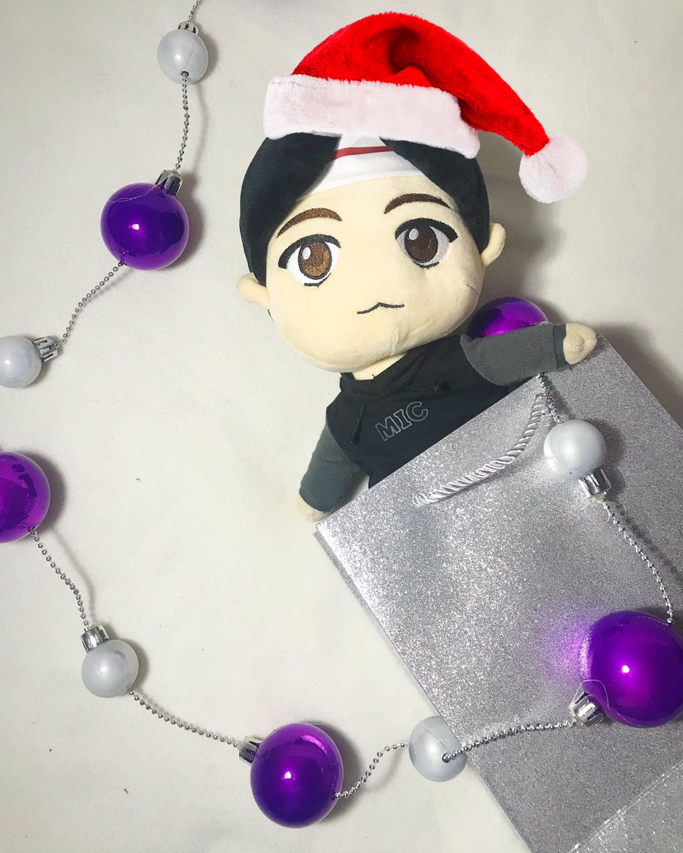 btseventspt's tweet photo. Alguma vez pensaram em como seria participar de um amigo secreto entre Army’s? 🤔

Vamos te dar a oportunidade de saber como é, e também participar de um, basta ficarem atentos 👀💜

10 de Dezembro, no Porto! https://t.co/Z2Uih7ibOB