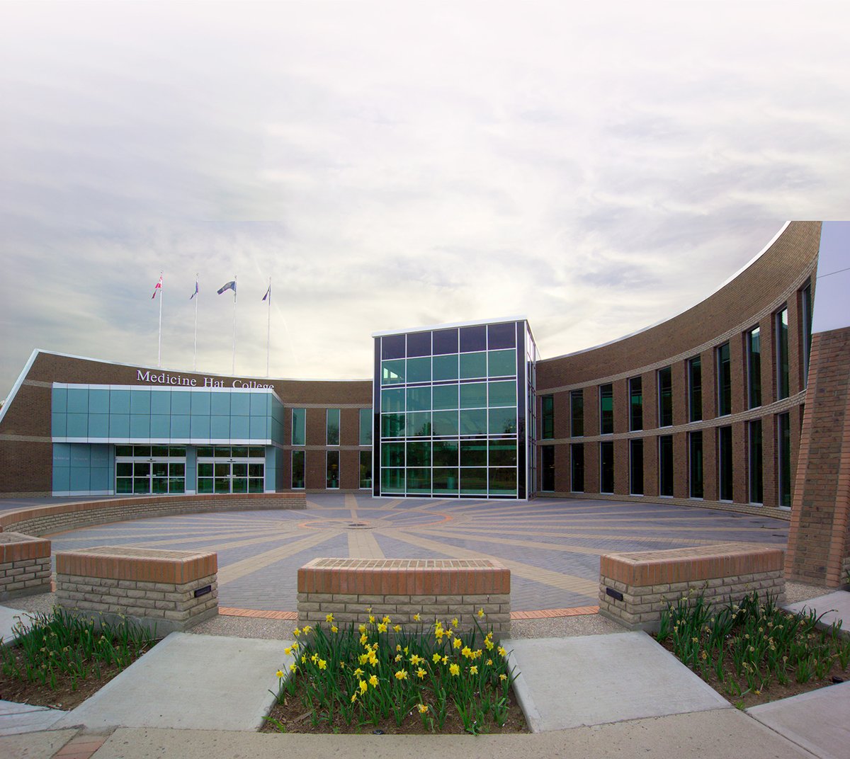 PortageCollege's tweet photo. Over $420K in government funding will help Portage and Medicine Hat College pilot new training model for Alberta trades. Apprenticeship Steamfitter/Pipefitter program to begin in 2023. #abpse #SkillsforJobs

@MHCollege 

https://t.co/wplva9skSt https://t.co/0WagoEKgxP