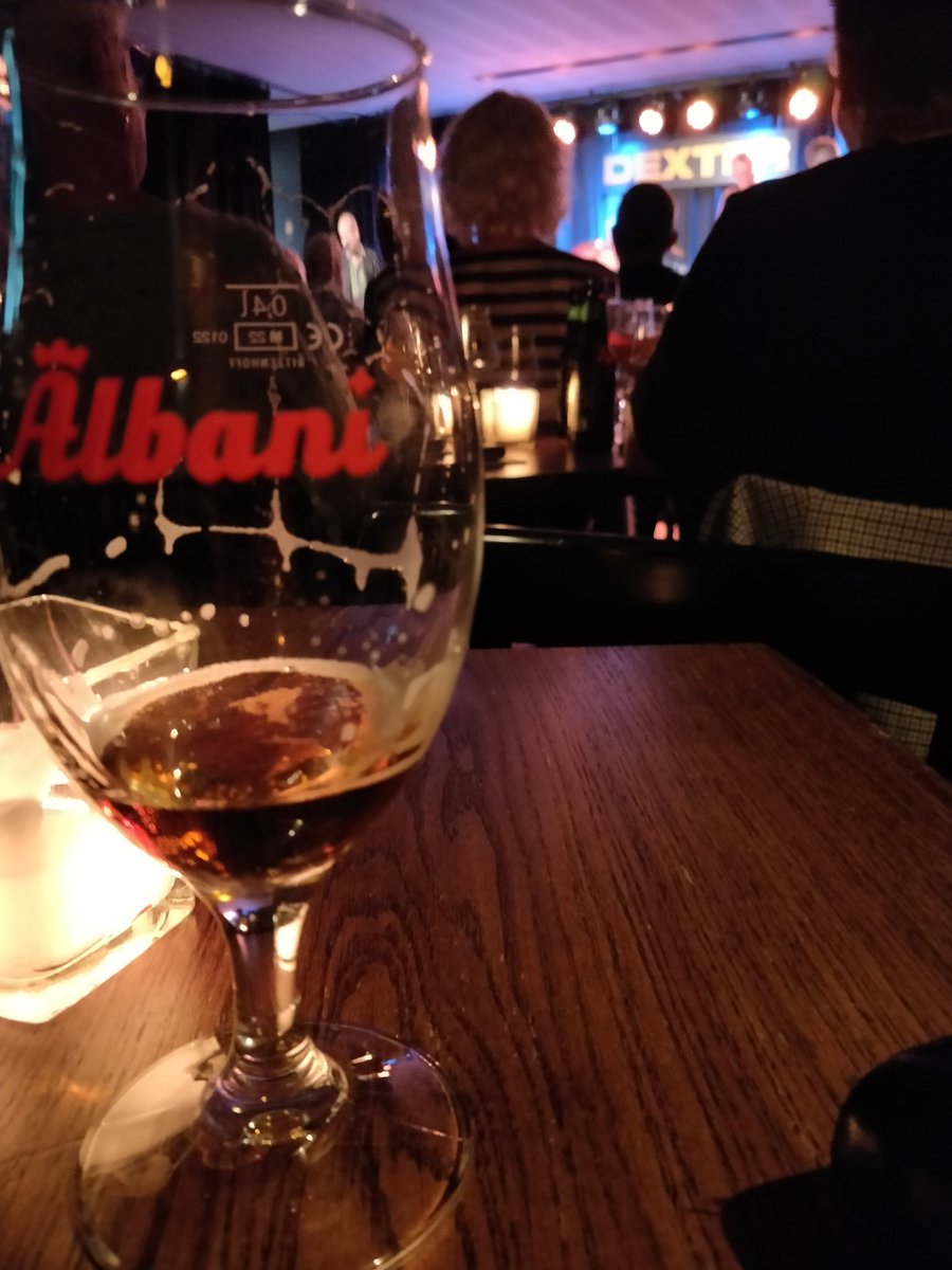 charriesp's tweet photo. Live musik !!
Hvor har det været savnet https://t.co/kiOYRoVZqS