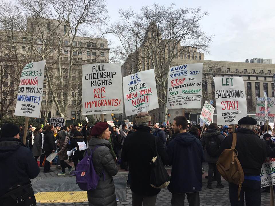 pressenzapt's tweet photo. México e Estados Unidos adotam nova estratégia para migração https://t.co/mrdEPnRCiP https://t.co/3BDI1u9Ygu