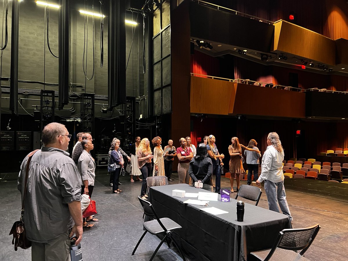 The Moss Center and The Miramar Cultural Arts Center met for a day of collaboration to learn from each other how to better serve our communities.
.
#theMossCenter #miamidadearts