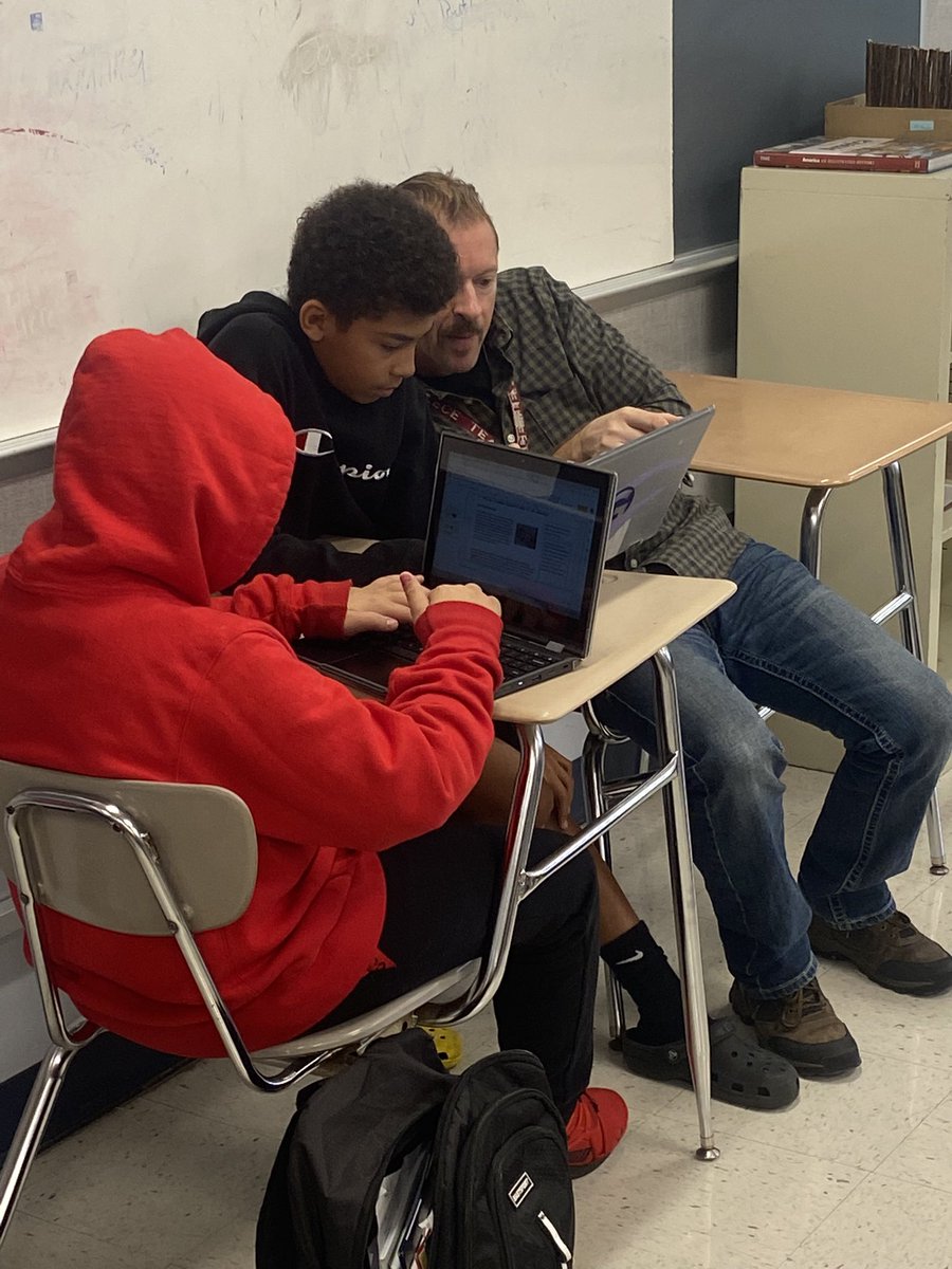 milton_ela's tweet image. Focus questions to guide reading and partner work in Mr. West’s SS class today! @mrlumb @CPreston81