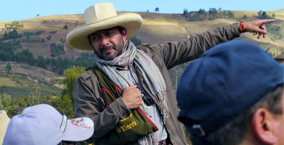 Sarah's Rural Library Fund tweet media