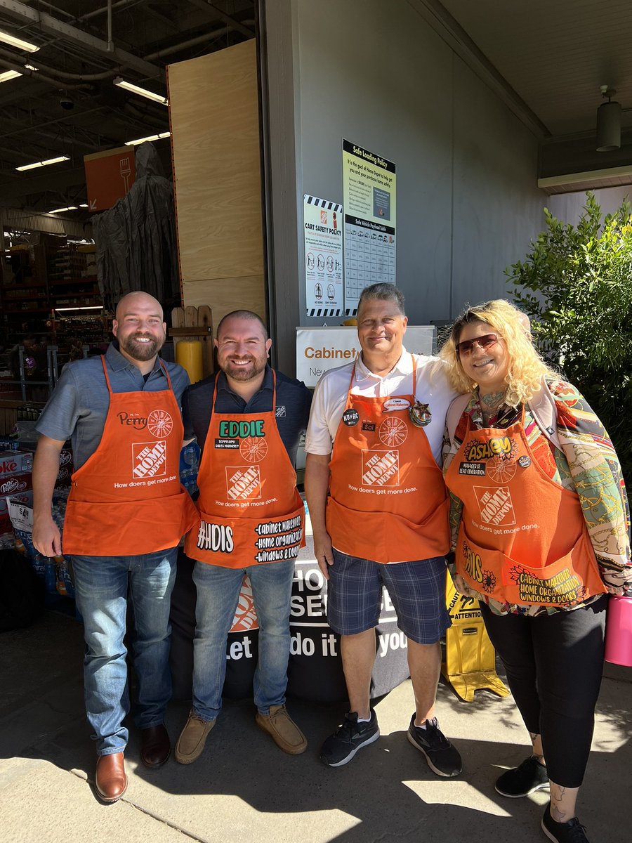 Great day at Carmel generating appts with our HSPS, Sal. Thanks to the Ranch for all their support! #HDIS #PacSouth