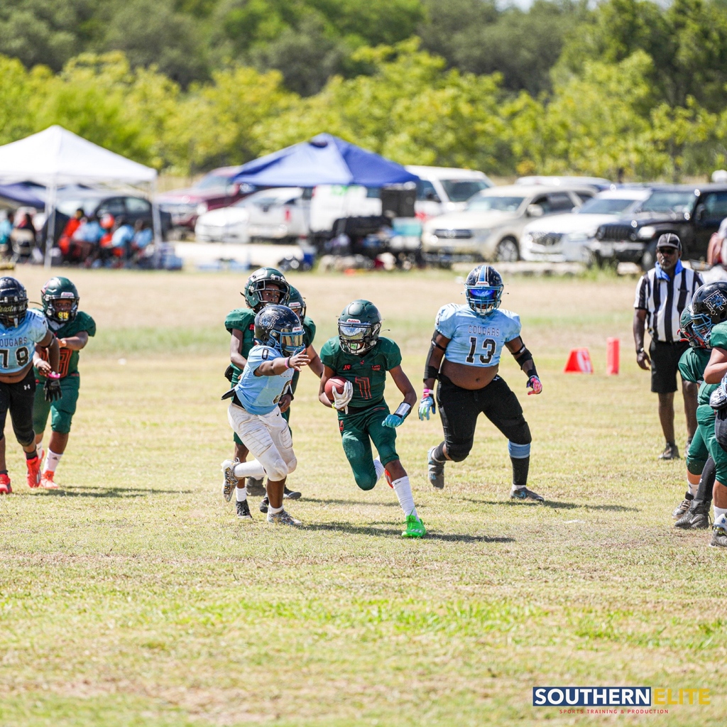 SouthernElite3's tweet photo. Almost had it gotta be quicker than that. 
#southernelite #youthfootball #gridiron #houston #Photography #sportsshots #actionshots #pearlandcanes #pearland #football #thefuture #inspire #motivate #texas #houstonsports https://t.co/J5KovcqtRH