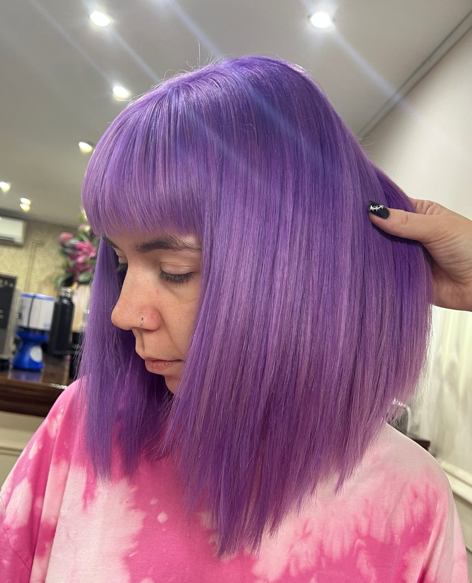 manicpanic_uk's tweet photo. Living for this lilac amethyst combo ๐ฎโจ
The perfect mix by @poppylocketthair ๐จ using Electric Amethyst and Velvet Violet ๐๐
#manicpanicpro #manicpanicprofessional #MPUK #UV #uvhair #collection #haircollection #manicpanicuk #manicpanic #vivid #vividhair #vegan #vegancolour https://t.co/cdNGklhTJr