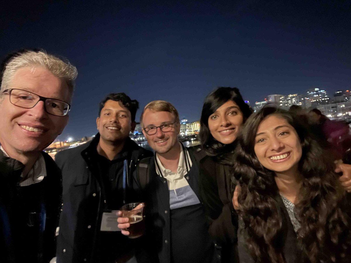 Siekmann Lab (@siekmannlab) on Twitter photo Siekmann lab reunion <a href="/ivbm2022/">IVBM2022</a>. Having fun with <a href="/Zeenat_JL/">Zeenat Diwan</a>, <a href="/ElvinLeonard3/">Elvin Leonard</a>, Martin Lange and Sana Hasan. Siekmann lab reunion <a href="/ivbm2022/">IVBM2022</a>. Having fun with <a href="/Zeenat_JL/">Zeenat Diwan</a>, <a href="/ElvinLeonard3/">Elvin Leonard</a>, Martin Lange and Sana Hasan.