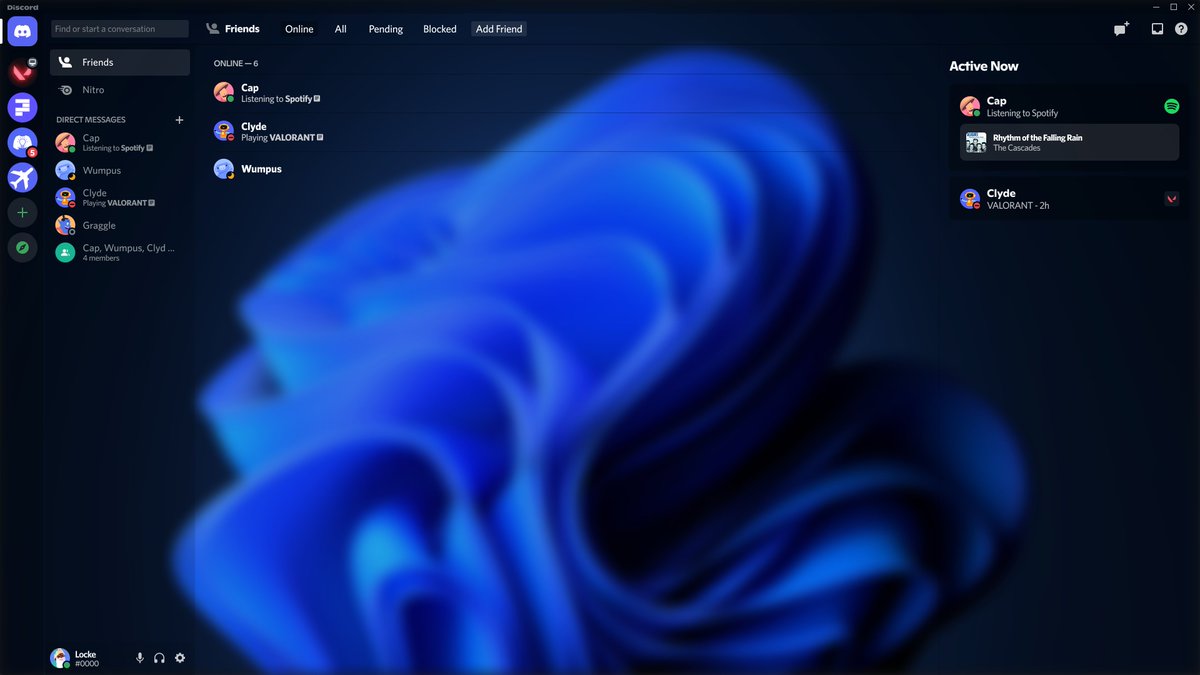 DiscordConcept's tweet photo. @discord What if there was a translucent theme? https://t.co/ND5sTn7zsG