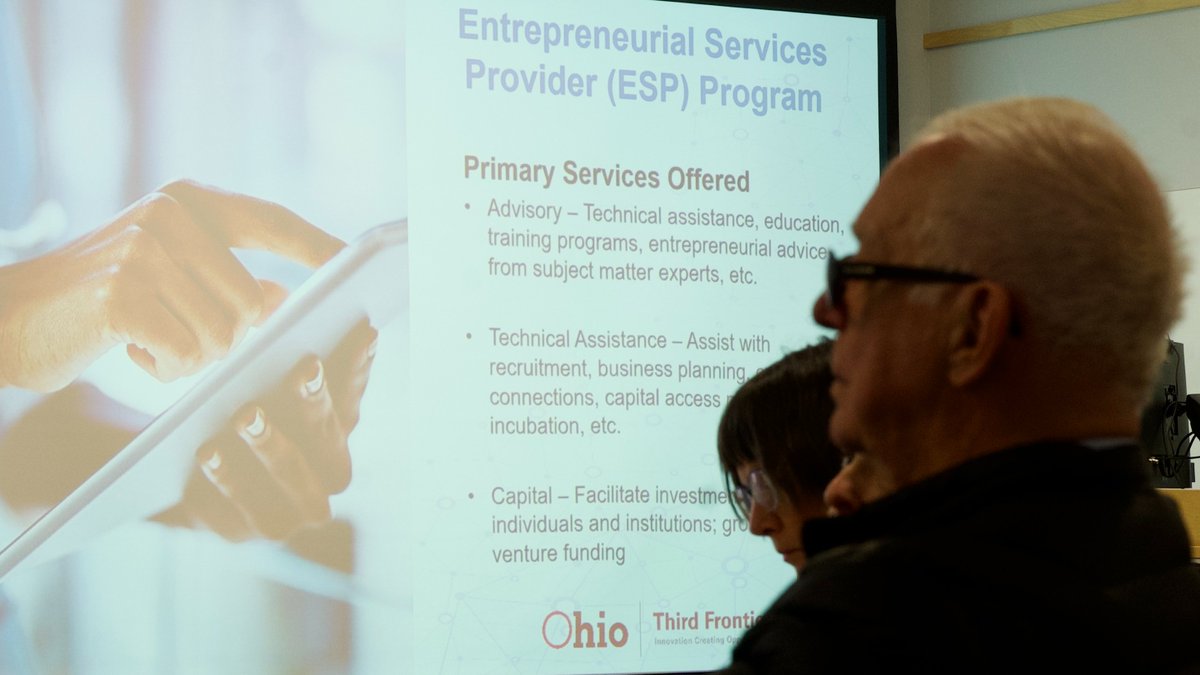 OhioDevelopment's tweet photo. Today, the Ohio Third Frontier Commission approved $3.6 million in grants to help entrepreneurs develop innovative products and move them toward the marketplace.
Read More: https://t.co/2hCkkyqwvs
#OhioThirdFrontier #OhioSuccess #OhioBusiness https://t.co/IC4lxddOaV