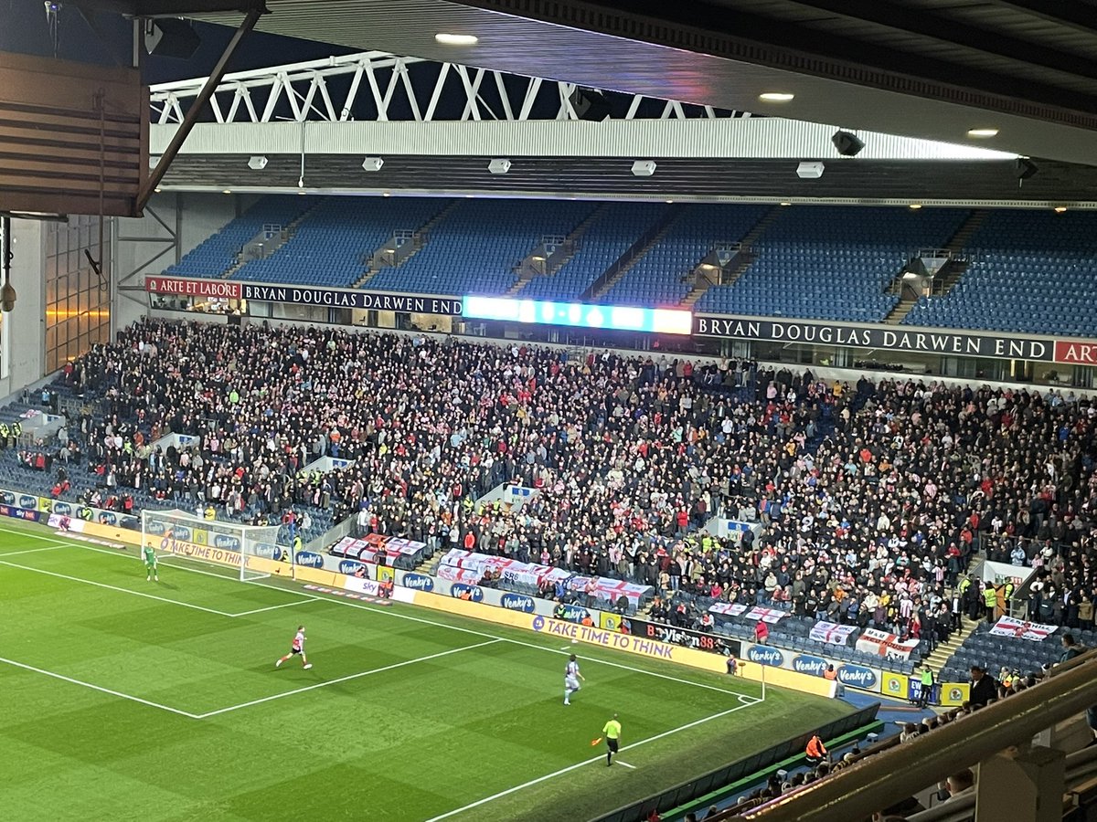 Scottwilsonecho's tweet photo. 🔴⚪️ A remarkable turnout in the away end for #SAFC - Tuesday night, on the TV, and still well more than 3,000 here… https://t.co/00VfpjINS7
