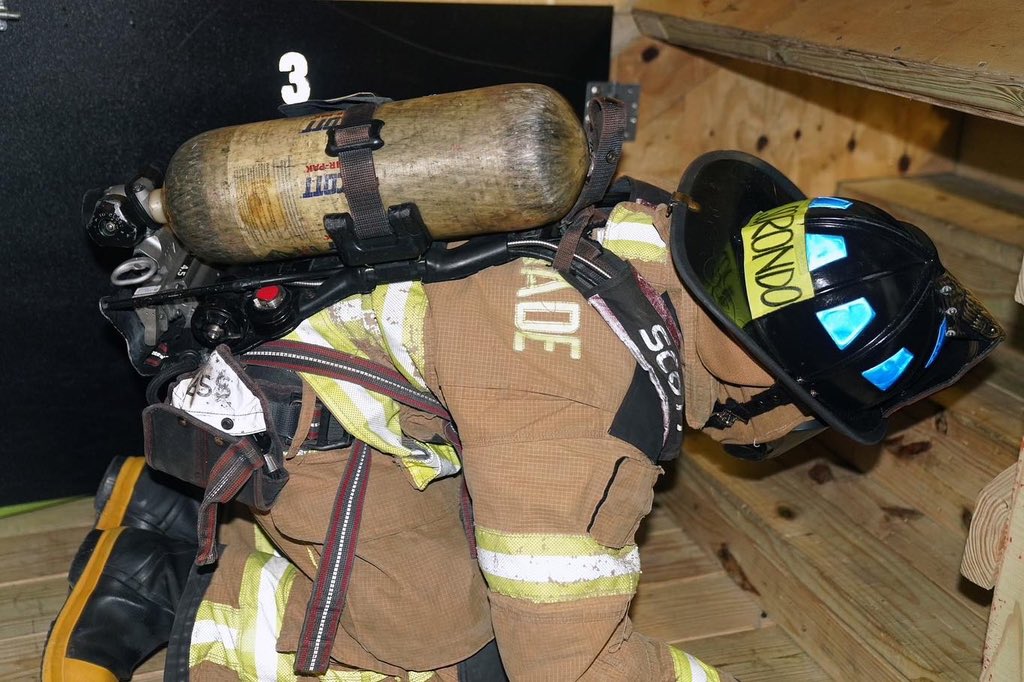 MiamiDadeFire's tweet photo. On Tuesday, the 54 members of #MDFRClass150 participated in a blackout drill, which trains firefighters on how to search a structure during a fire in smoke conditions with no visibility. https://t.co/AjnOzA6iRT