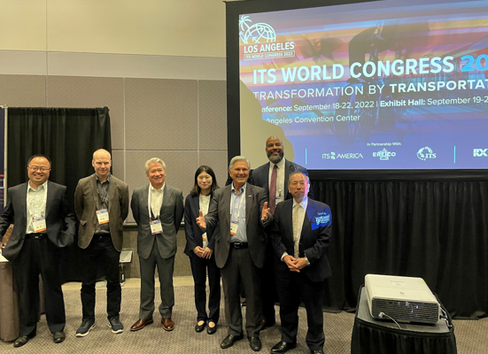 Ride2Autonomy's tweet photo. @ERTICO and @VTTFinland presented @Ride2Autonomy and @SHOW_H2020 in the AV Experiments session at #ITS World Congress in Los Angeles on 19 September.✨They gathered interest and insights, including on commercial operation experiences in Japan, U.S. and Europe. #autonomousvehicles https://t.co/kIhKYt1z72