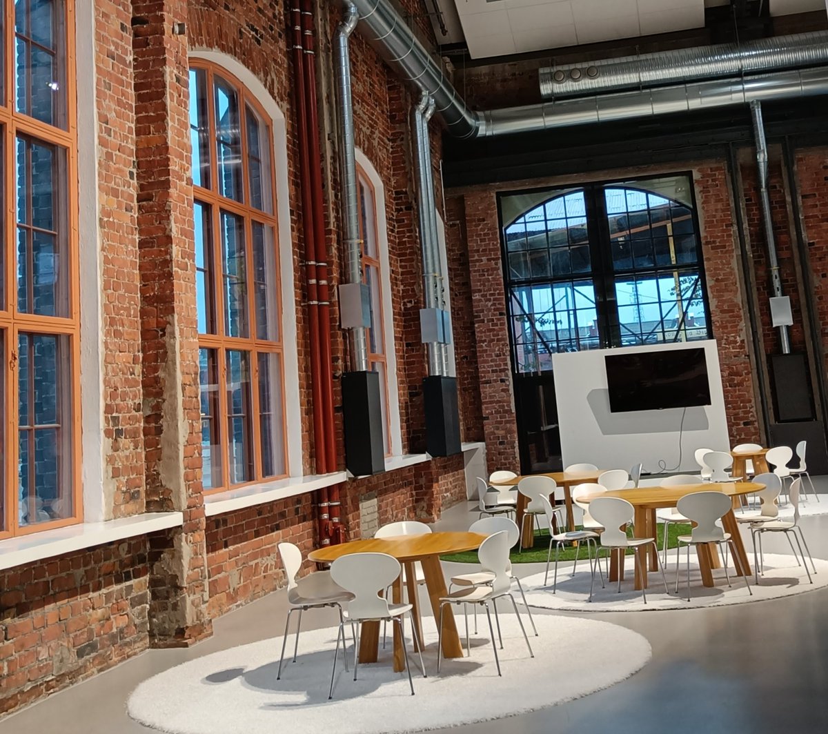 Anne Larilahti tweet media